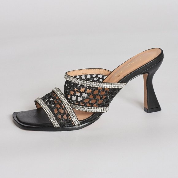 4 Pair Bundle from our Summer Sandal Collection - Size 9 Only - Picture 8 of 16